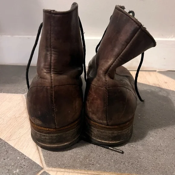 Allsaints rustic brown lace up boots. Size 7.5 - Picture 2 of 3